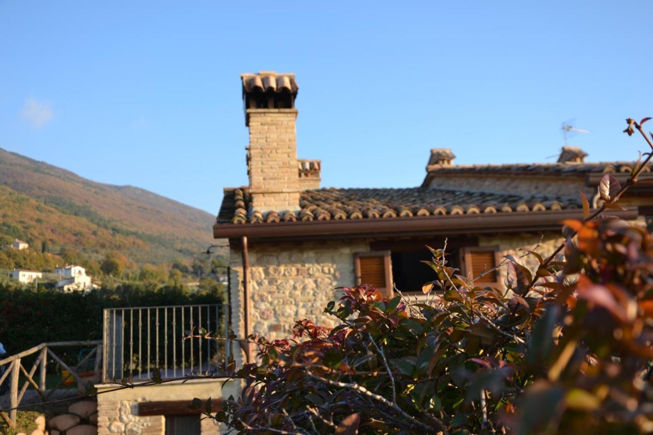 Locazione Turistica Villa Delle Rose Ассізі Екстер'єр фото